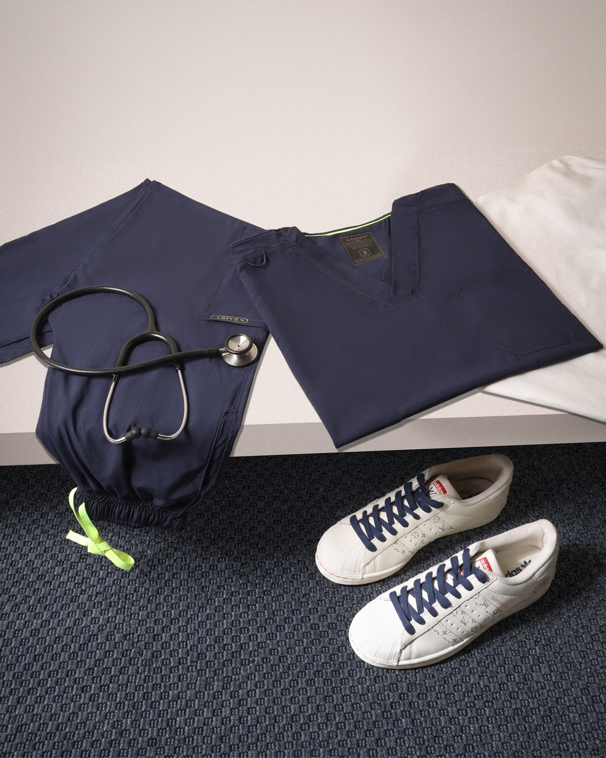 KEMET FLOW V™ Navy